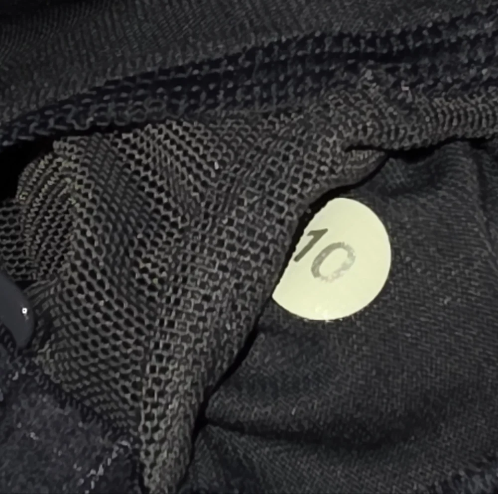 Lululemon Athletica Sculpt It Tank Active Athletic Workout‎ Yoga Greyvy Size 10